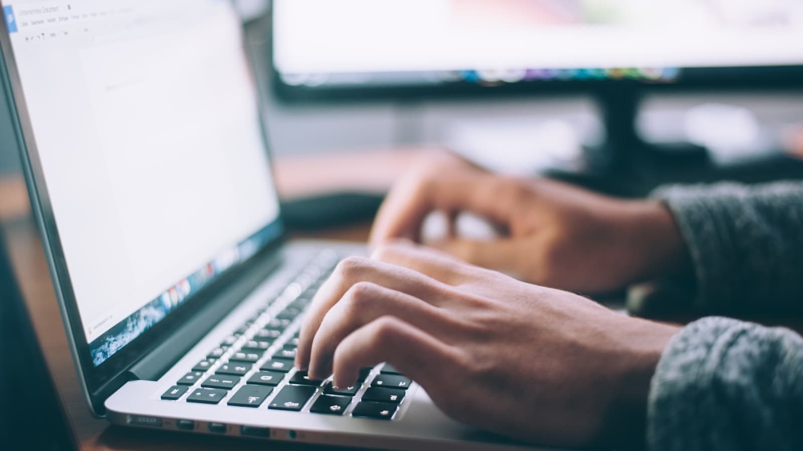 Comment livrer une vidéo à un client (workflow pro étape par étape)