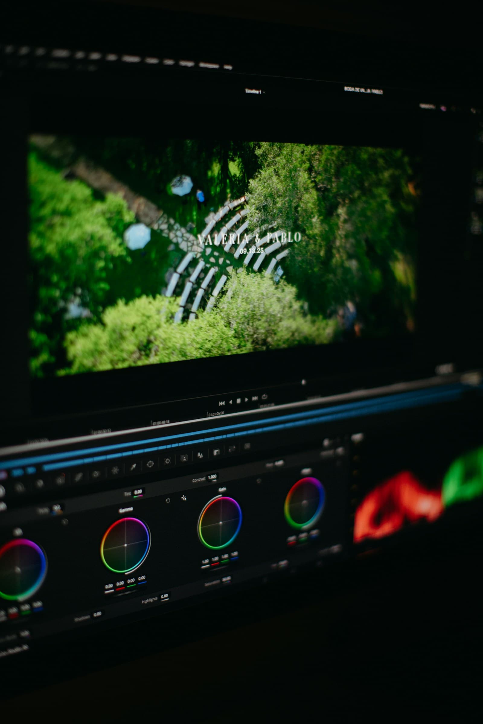 Quel ordinateur pour le montage vidéo en 2026 ? Mac, PC, configs et budget réel